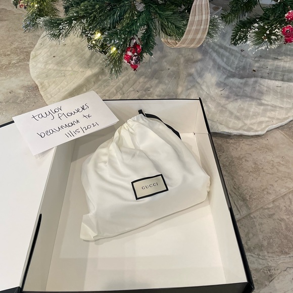 Gucci medium interlocking dollar bag. BRAND NEW. - Picture 3 of 7